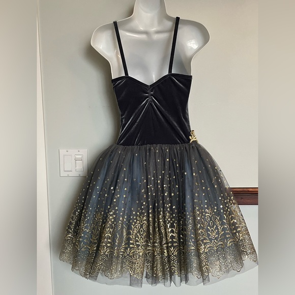 Weissman Ballet costume - Picture 2 of 2